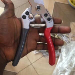 Hoof cutter medium size